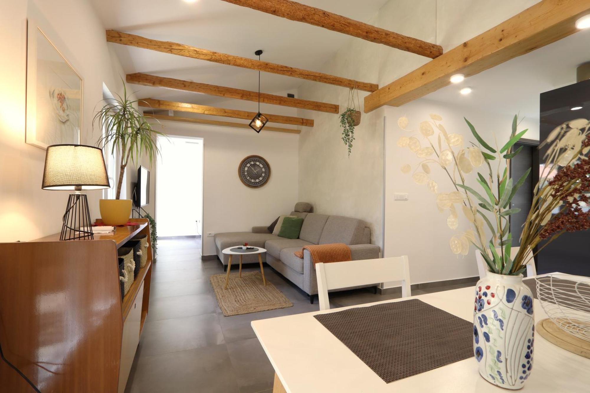 Holiday House "Laurus Garden" With Private Parking ميدولين المظهر الخارجي الصورة