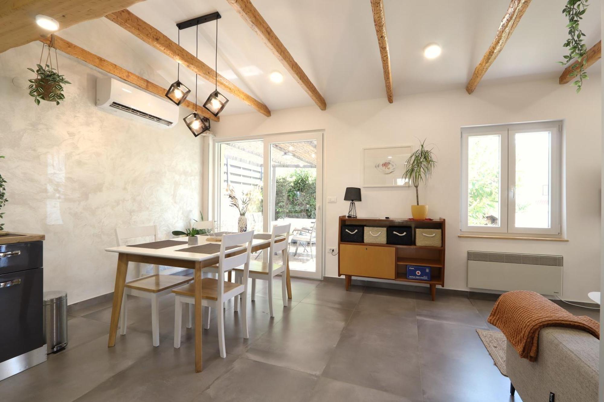 Holiday House "Laurus Garden" With Private Parking ميدولين المظهر الخارجي الصورة